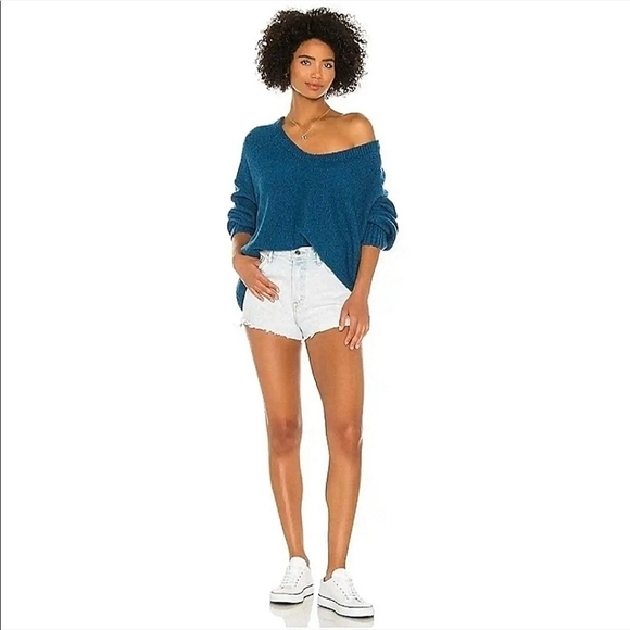 Free People-NWT- Brookside Tunic Sweater In Halcyon Blue-Size XS - Picture 1 of 17